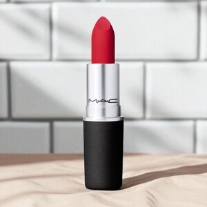 Pout Perfection: MAC's Werk, Werk, Werk Lipstick! NIB Must-Have Cool Red 💄